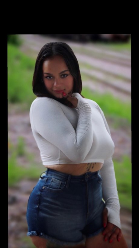 MaddieRome_ pornstar perfect photo