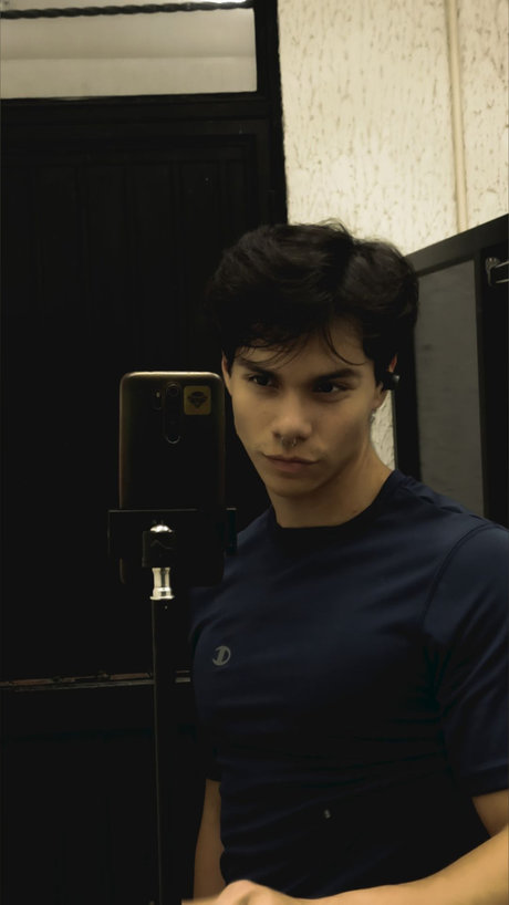 Rodri erotic star image