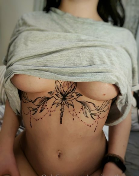 Marilyn the sun model beautiful pic