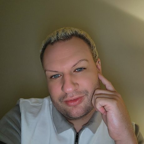 Ashton Keily star high quality photos