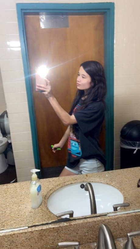 Ashlyn815 model perfect galleries