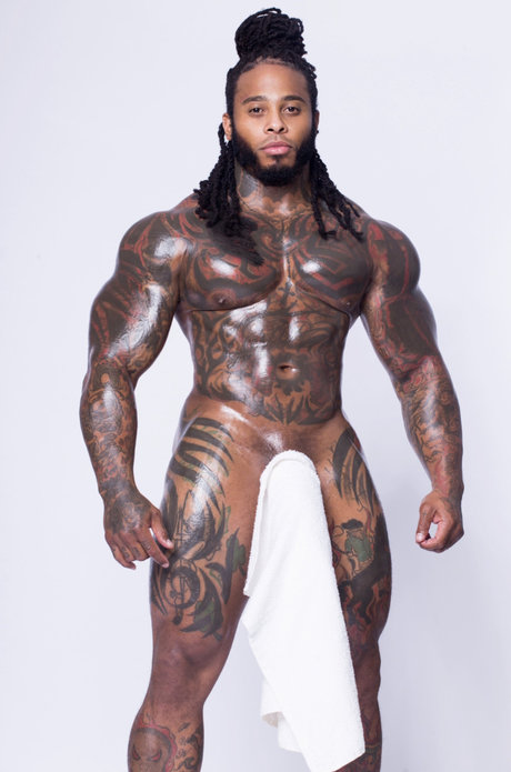 King Maserati Da Body erotic star img