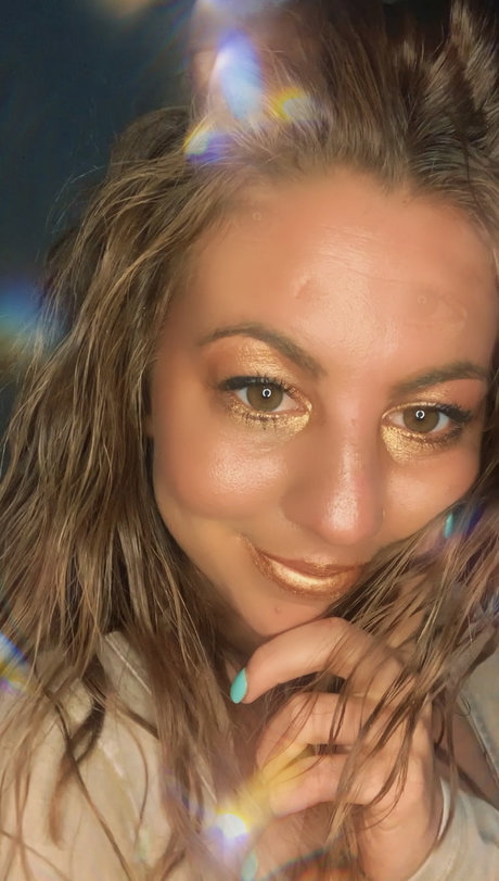 Bliss Kitten naked model galleries