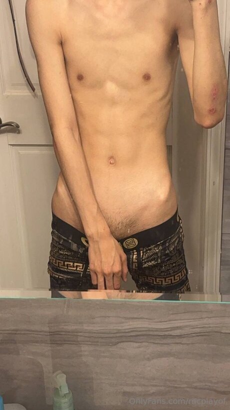 McPlayGT model adult gallery