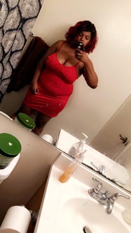 Maymay Baby model nudes pic