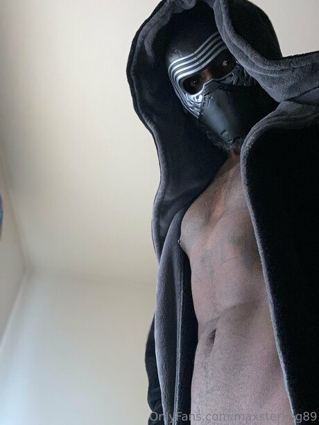 Max Sterling pornstar naked gallery