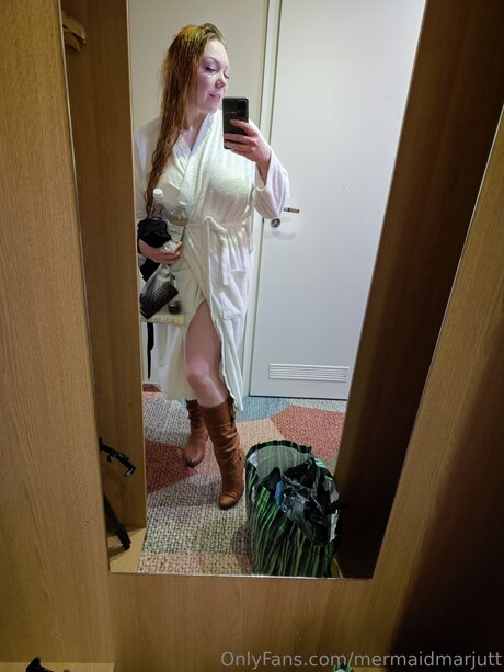 Mermaid Marjut Redhead Goddess from_ pretty star pictures