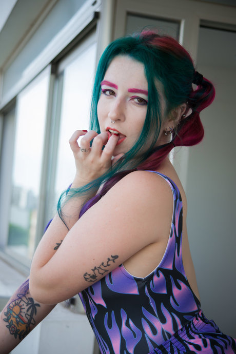 Triplexotic hd actress gallery