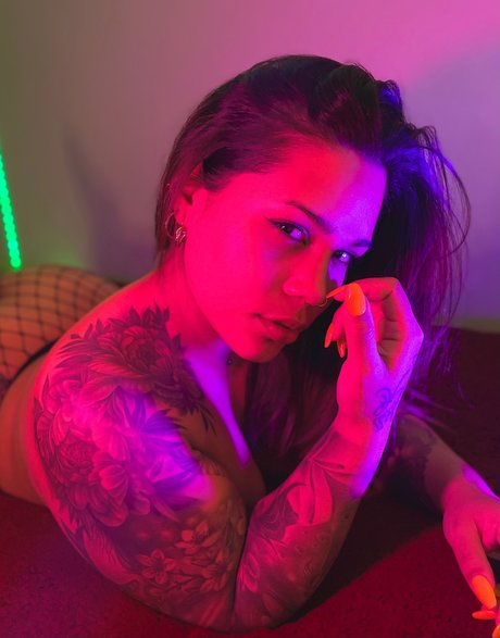 Miss Elaine_ free actress pictures