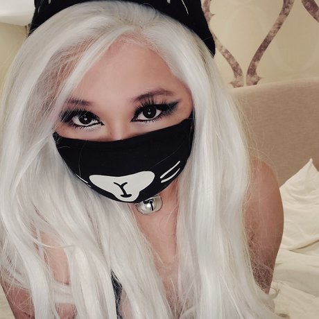 Melonxoxo star adult pic