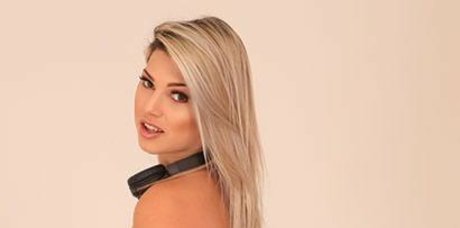 Melody Antunes model xxx archive