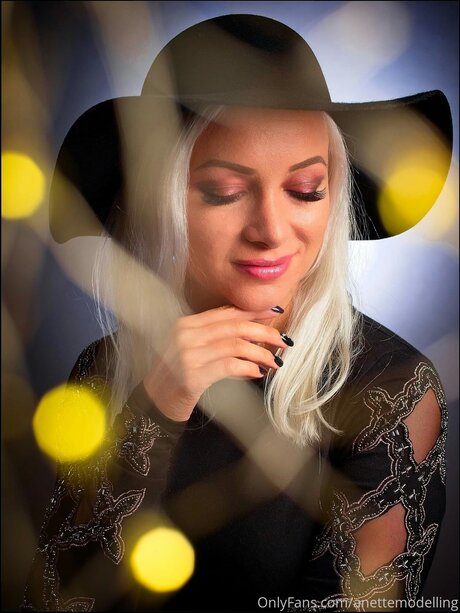 Aneta Hradecka star xxx pic