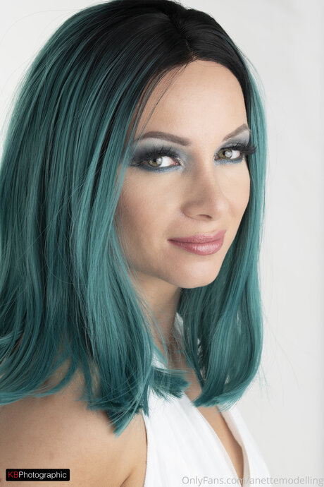 Aneta Hradecka pornstar free gallery