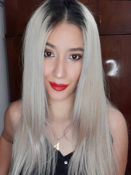 Belinda free model img