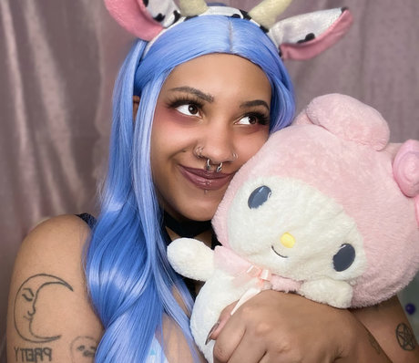 angelguts666 free_ beautiful model photos