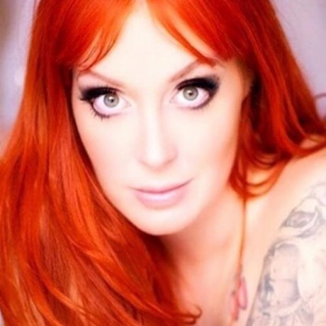 Mel Fire nudes pornstar pictures