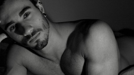 Megik top model gallery