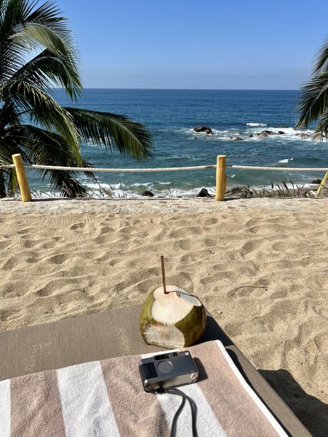 Mae Col free pornstar picture