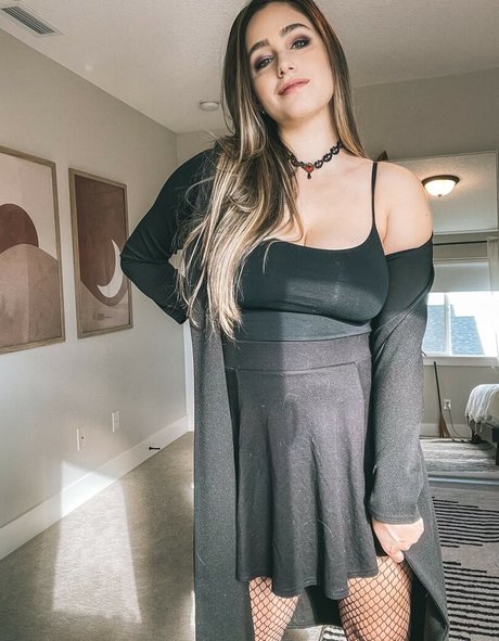 HayliNic Quick model image