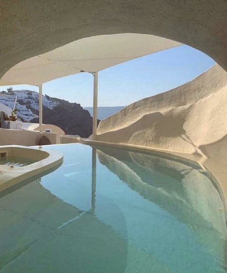 Amelia Maltepe hot model archive