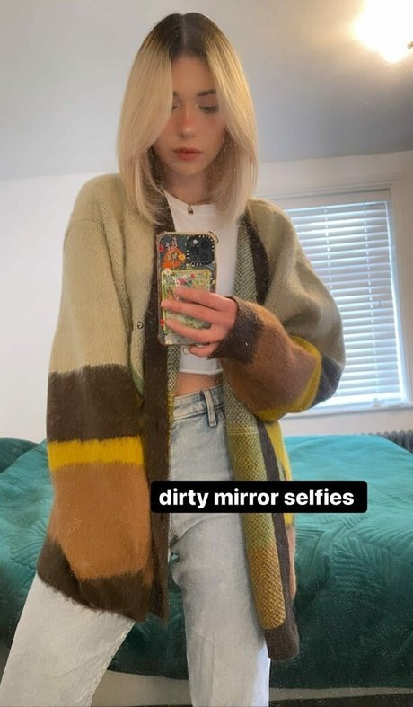 thick trans onlyfans erotic photo