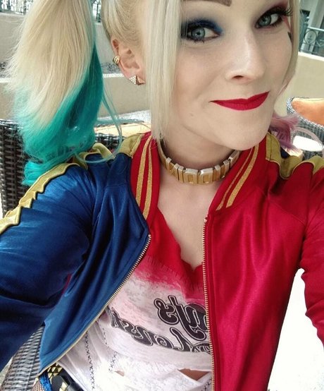 Vixyy64 hot model galleries