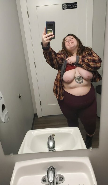 sunnisoftbodystoner perfect star picture