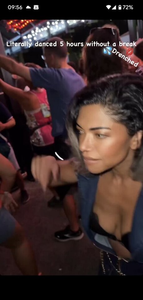 Nat uralla perfect model galleries