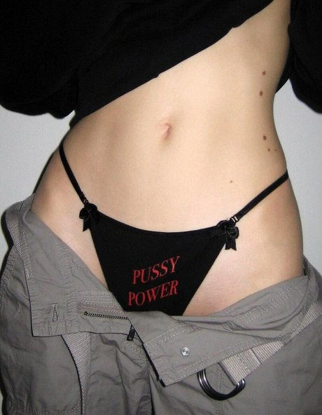 litlonn erotic pornstar photos