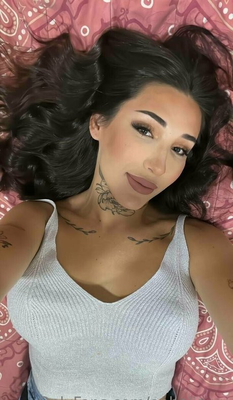 ophelia xx xxx pornstar pic