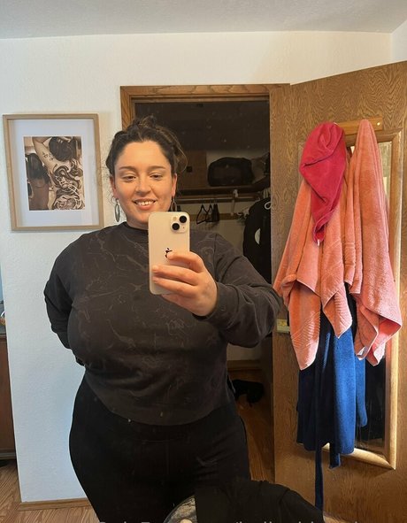 bellaabbondanza high quality actress photo