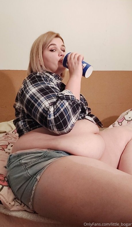 little bogar pornstar xxx photo