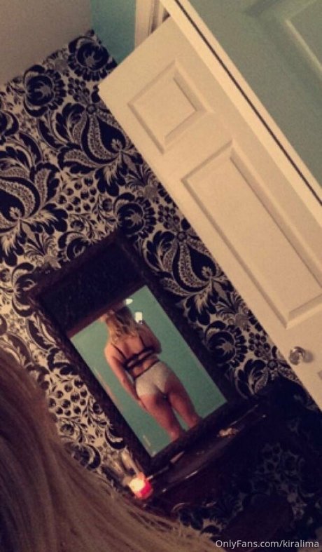 mom daughter onlyfans beautiful nude picture