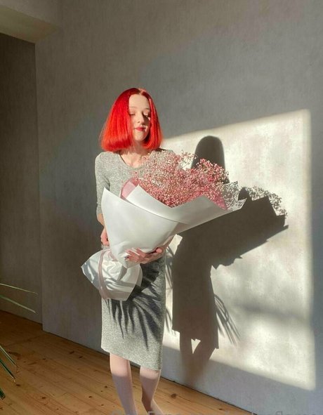 leelooflame model nudes images