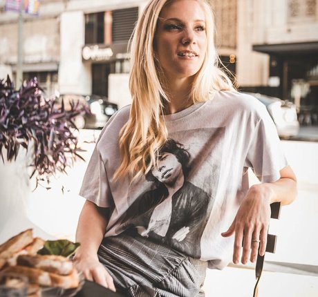 Heather Morris model sexy picture