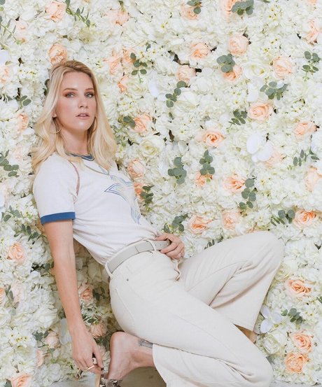 dutch onlyfans adult picture