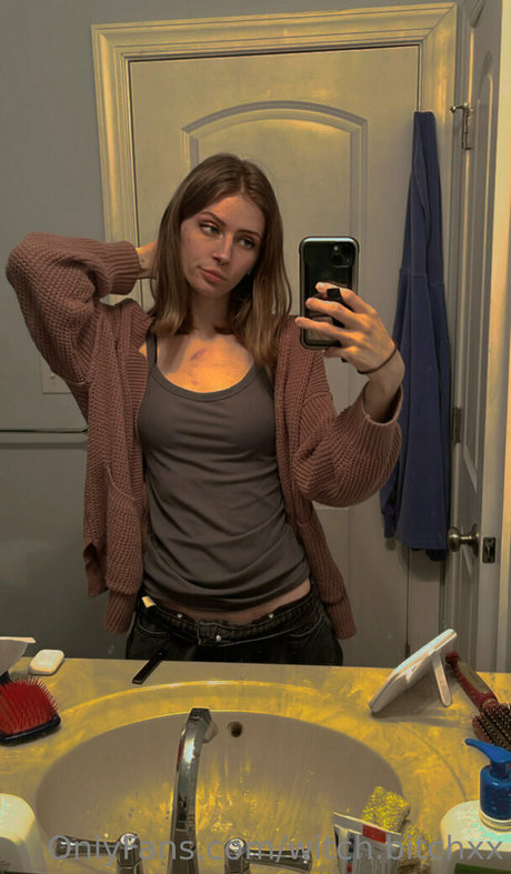 witch bitchxx nude actress gallery