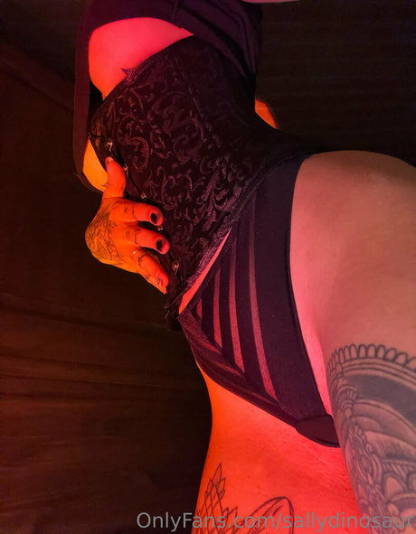 Sallydinosaur pornographic actress pics