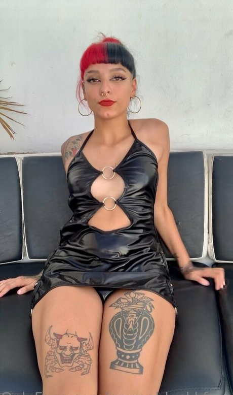 lesbian onlyfans free pics