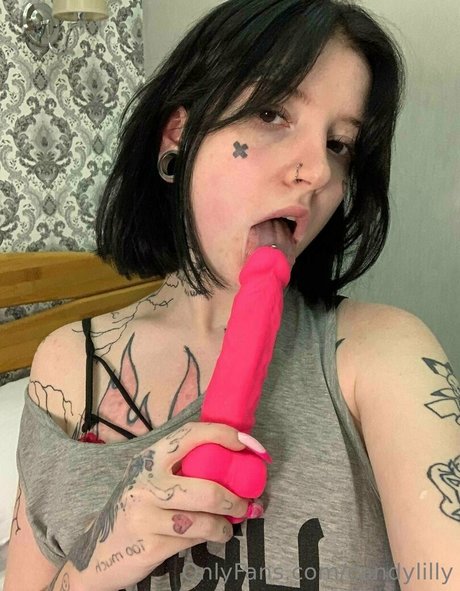 brattyauroravip nude model images