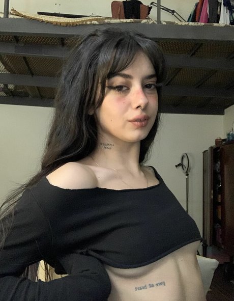 meli777 pornographic actress photos