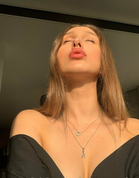 bella cooper free pornstar exclusive archive