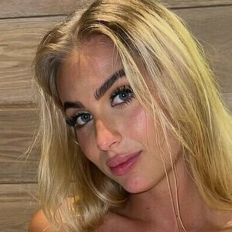 Erin Mia James pornstar adult img