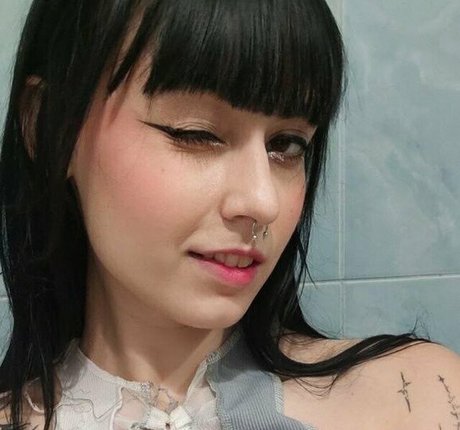 nefer titi xxx high quality pornstar photos