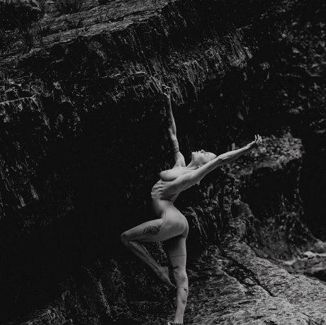 Stefanie Millinger pornstar beautiful picture