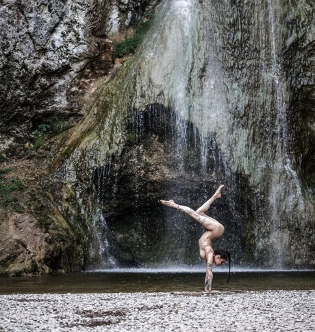 Stefanie Millinger pornstar nudes img