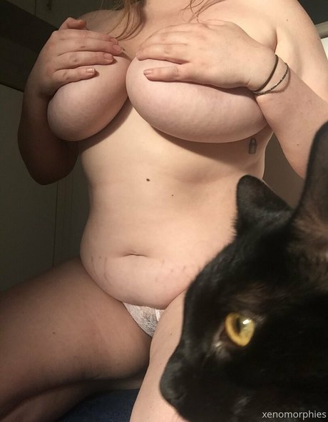 xenomorphies xxx actress pic