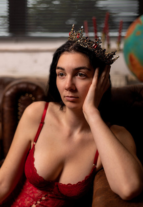 Justine Anne Crane nudes star pics