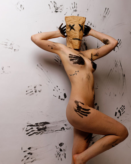 Justine Anne Crane model pic