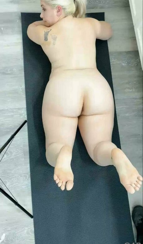 curvy4urpleasure adult actress pictures